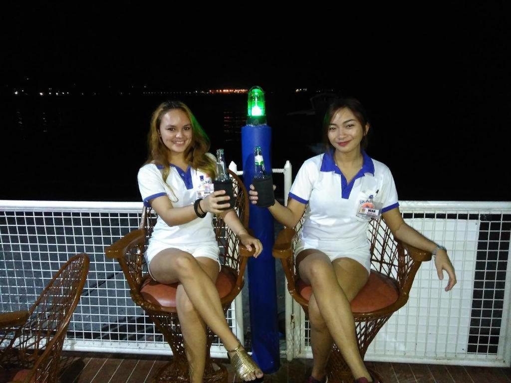 Mango'S Beachfront Resort Olongapo Eksteriør billede