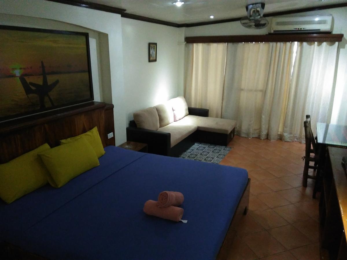 Mango'S Beachfront Resort Olongapo Eksteriør billede