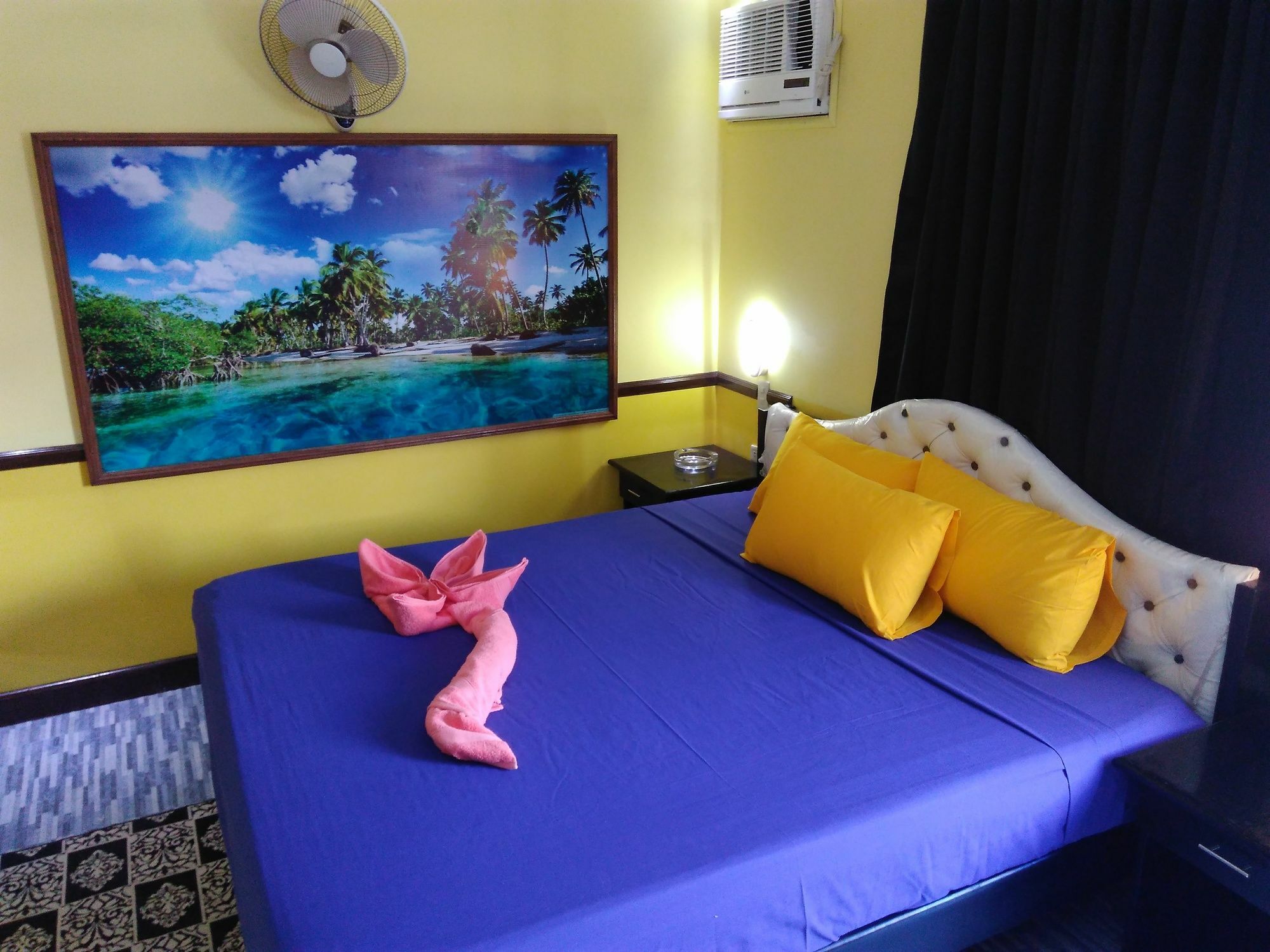 Mango'S Beachfront Resort Olongapo Eksteriør billede